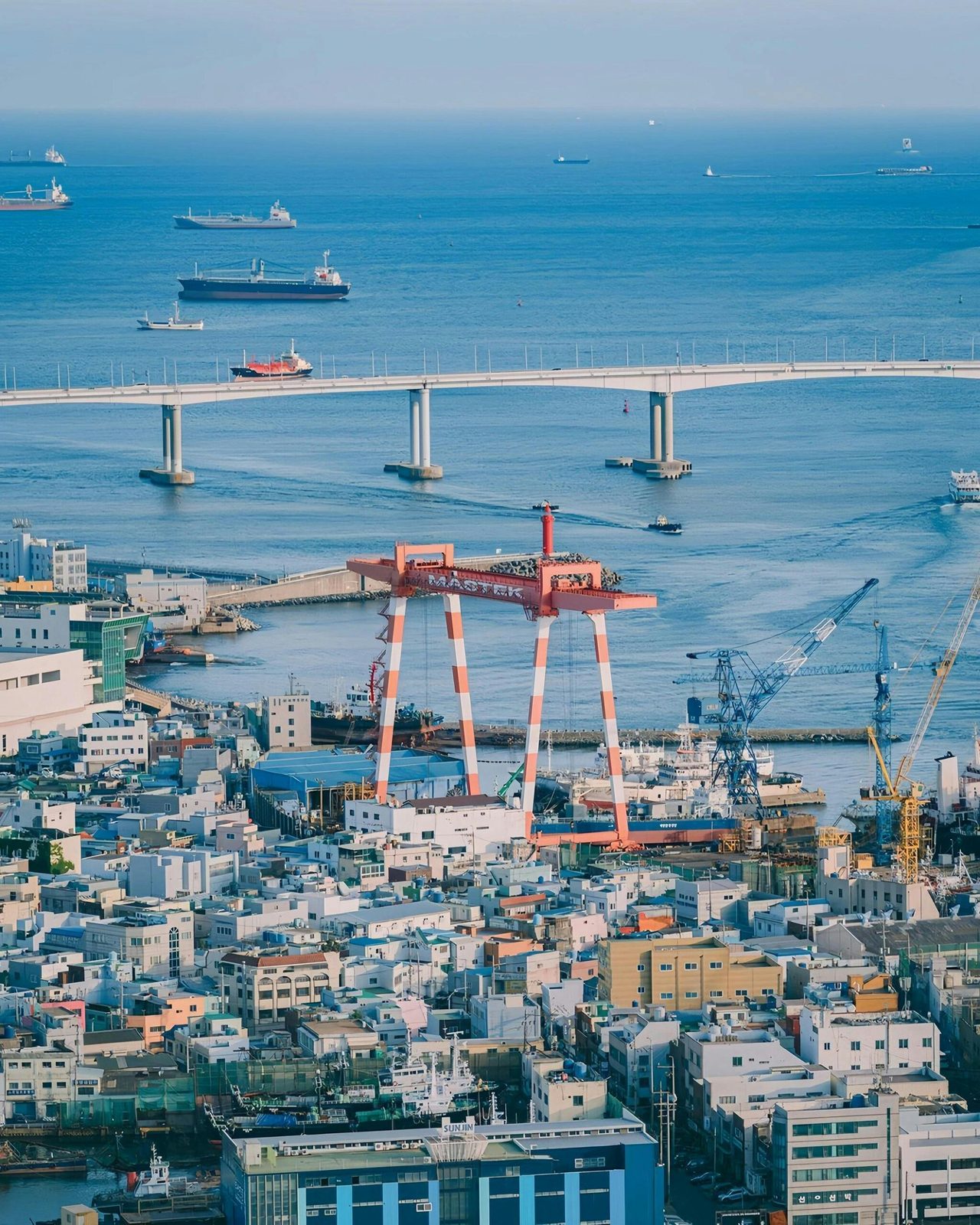 South Korea's $86 Billion March: Record Exports Defy Iran War