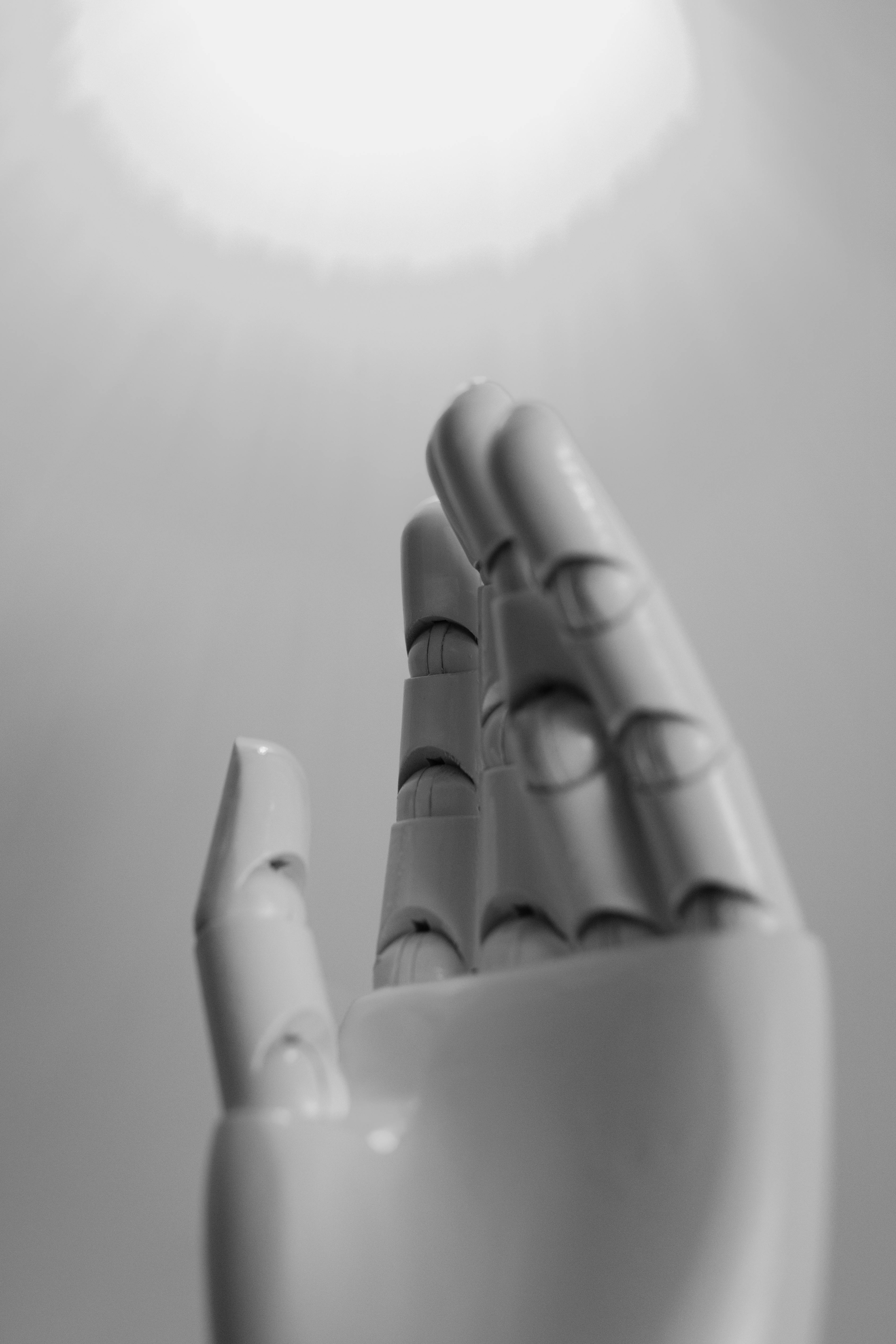 Linkerbot Targets $6 Billion in a Month: China's Robot-Hand Bet