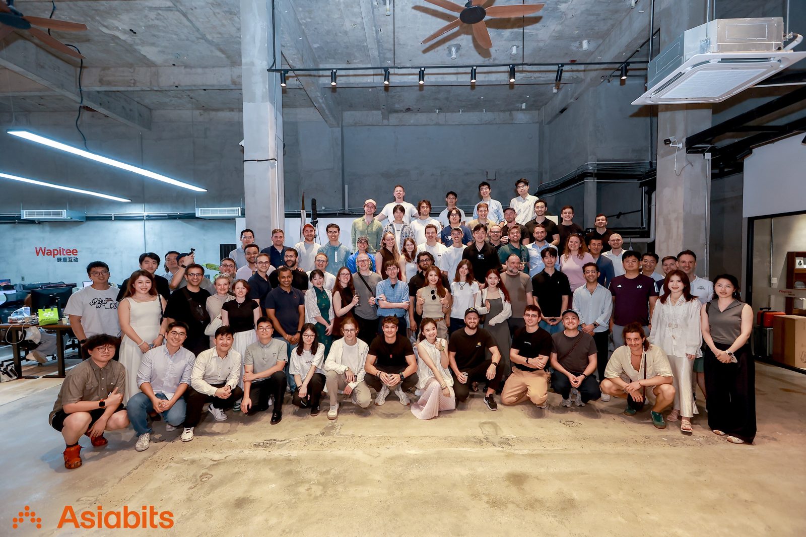 Shenzhen Innovation Night — group photograph